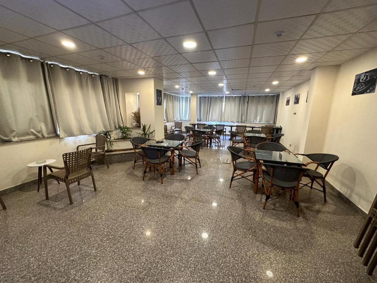 Dawntown Cairo Egy Days Hotell Exteriör bild
